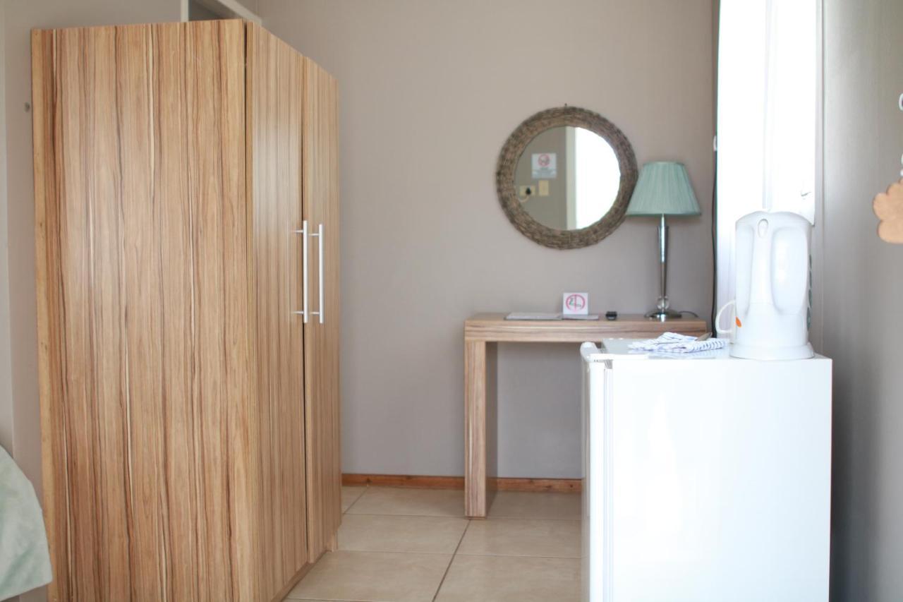 Maritz Country Lodge Keetmanshoop Zewnętrze zdjęcie