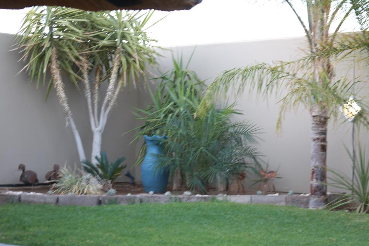 Maritz Country Lodge Keetmanshoop Zewnętrze zdjęcie